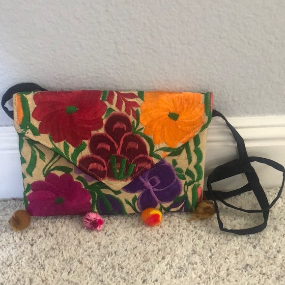 Embroidered clutch , hand made - Picture 1 of 3